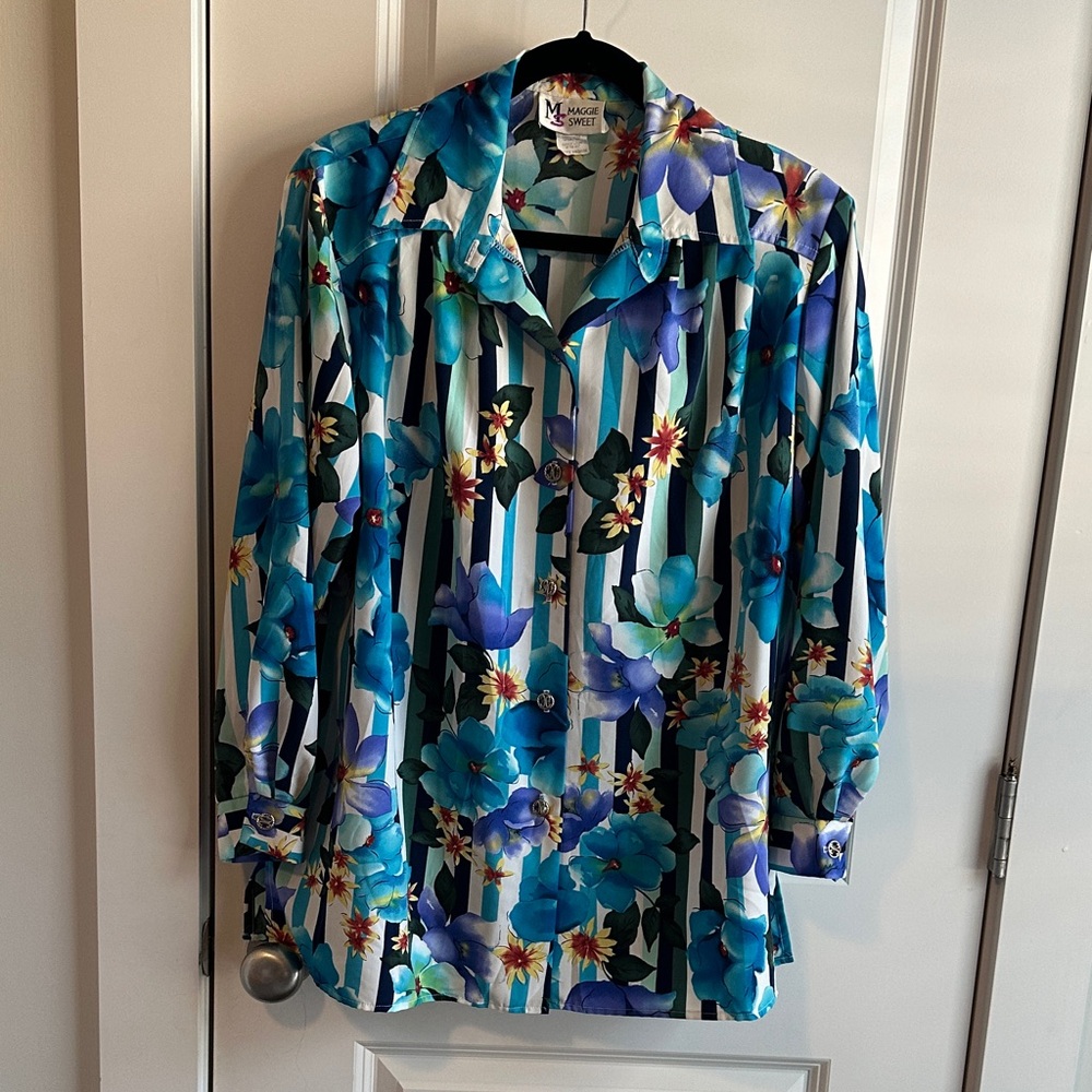 Maggie Sweet Floral Blue Women's Blouse
